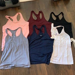 Lot of 6 old navy work out tanks. Go-dry. Some NWT